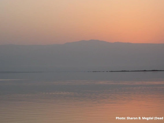 Dead Sea Looking to Jordan