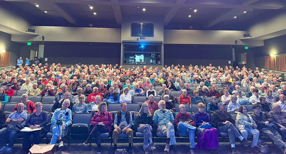 SaddleBrooke audience