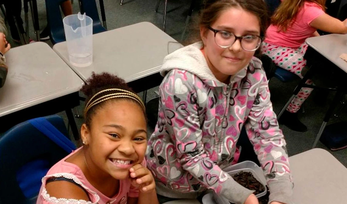 West Valley students learning about Arizona’s groundwater conditions West Valley students learning about Arizona’s groundwater conditions