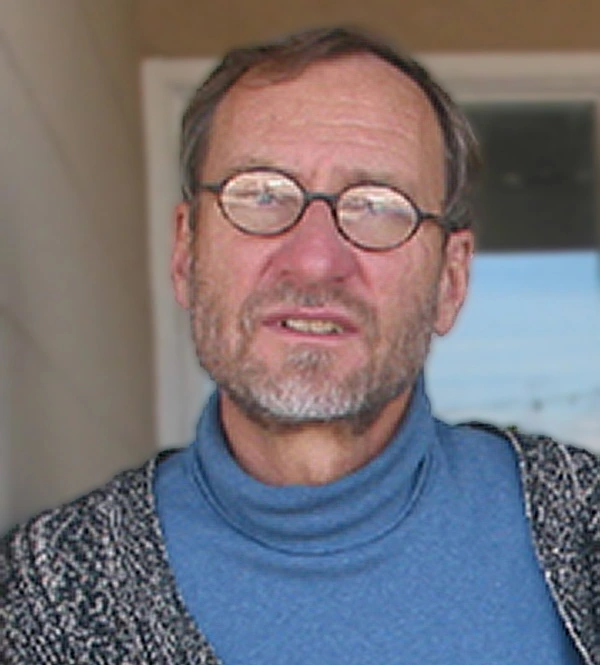 joe gelt headshot