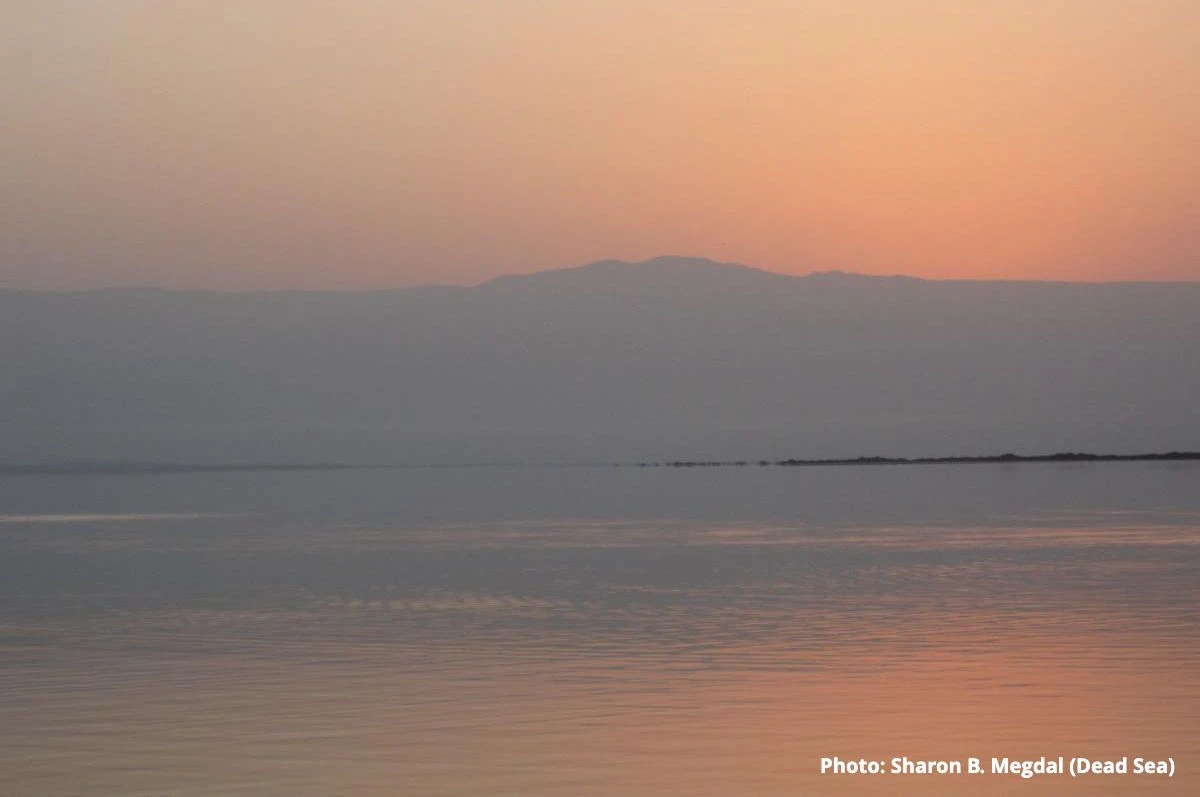 Dead Sea Looking to Jordan Dead Sea Looking to Jordan