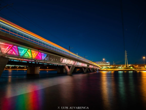 Luis Alvarenga - Metro at Tempe Town Lake - Tempe 2018