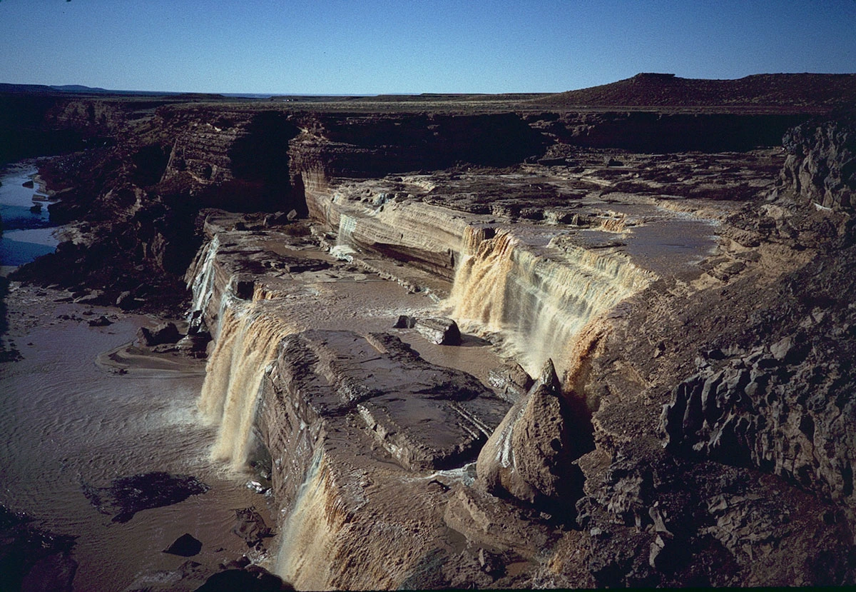 Michael Nelson - Grand Falls on the Little Colorado River Northwest of Leupp 1987