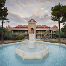 u of a old main building